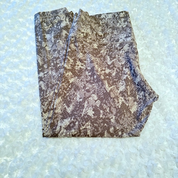 Lululemon Align High-Rise Pant 25" - Picture 2 of 4